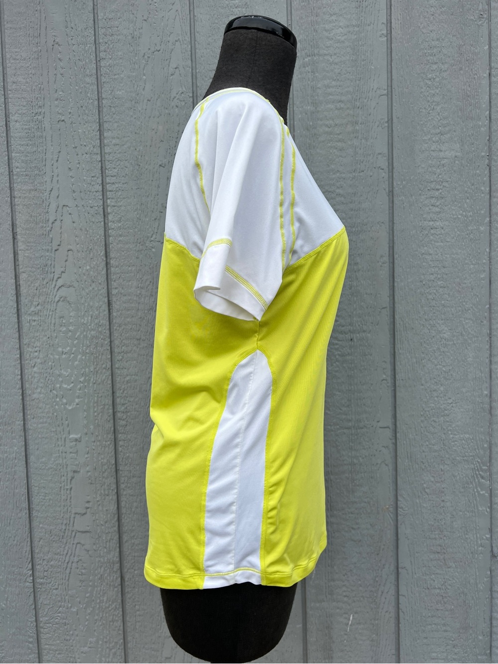 Brooks Equilibrium Technology Short Sleeve Running Tee, Lime Green and White, L - Picture 4 of 10
